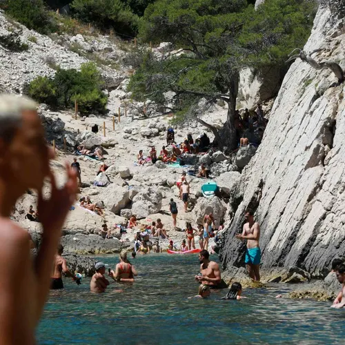 [ TOURISME ] Boûches-du-Rhône: Les calanques prises d'assaut par...