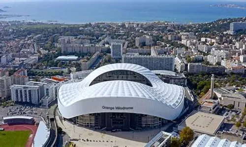 [ SPORT - FOOT ] Trois zones du virage Nord seront fermées au...