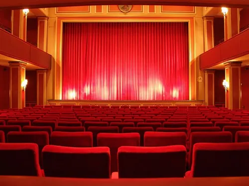 [ SOCIETE / CULTURE ]: La ville d’Arles présentait la programmation...