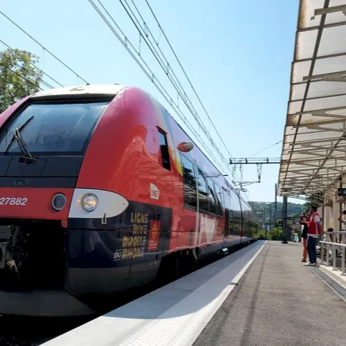 [ TRANSPORT - REGION ] Le pass rail en place cet été pour les moins...