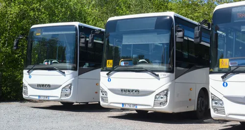 [ SOCIÉTÉ ]: La quasi-totalité des cars rouleront à la rentrée 