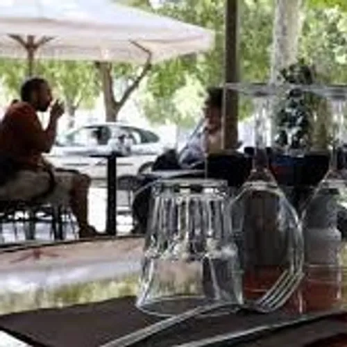 [ECONOMIE]: Un café, l’addition s’il vous plaît !