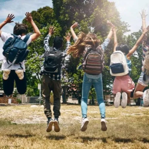 [ SOCIÉTÉ ]: Une première semaine de vacances sans pass sanitaire...