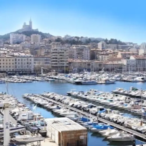 [ SOCIÉTÉ / ENVIRONNEMENT ]: Des ports plus propres et un...