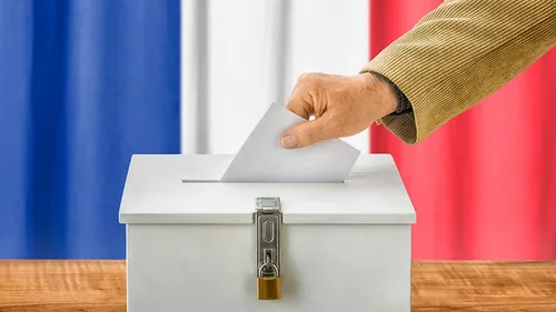 [ SOCIÉTÉ ]: Est ce que les 18-24 ans votent aux élections ?