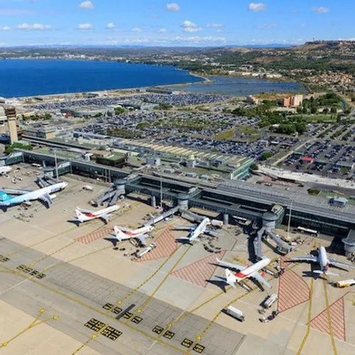 [ GREVE/TRANSPORT ] 4 vols sur 5 resteront sur le tarmac à...