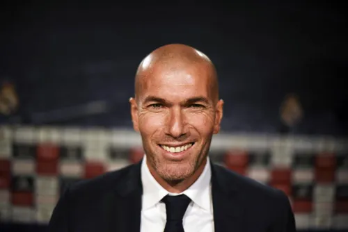 Zinédine Zidane aux portes des Bleus, une nouvelle ère s'ouvre pour...