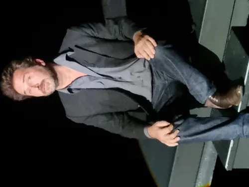 [ SOCIETE ]: Edouard Baer vous propose de devenir acteur le temps...