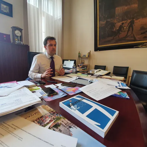 Municipales 2026 : Fabien Verdier officiellement candidat à Châteaudun