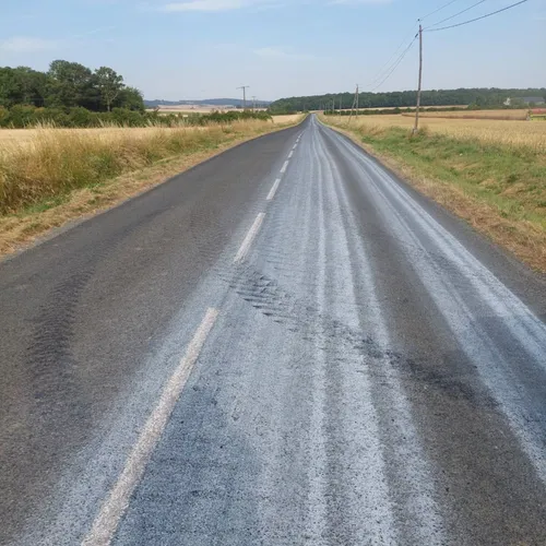 Du blanc sur le bitume pour affronter la canicule