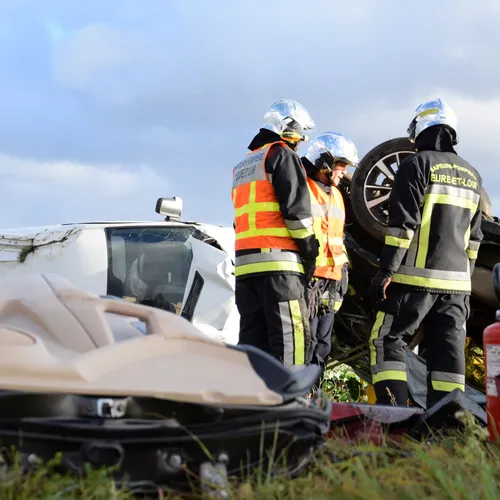Garnay : cinq blessés légers dans une collision entre deux voitures...