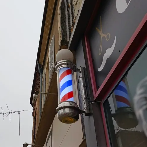 Établissements de coiffure et barbiers contrôlés par la préfecture