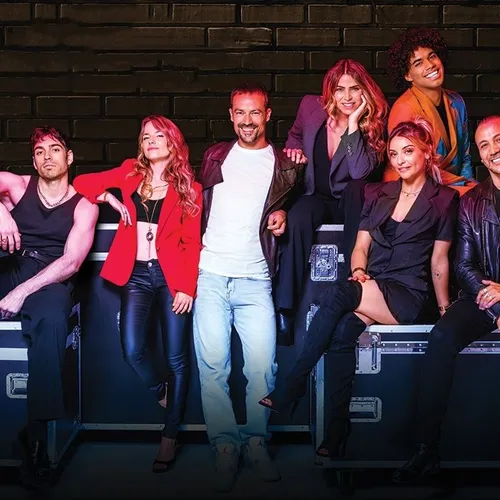 DAMIEN SARGUE nous parle du Best of des comédies musicales