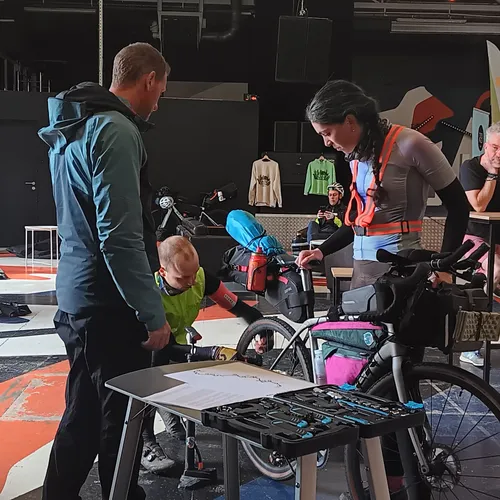 Enfourchez vos vélos, destination Amsterdam !