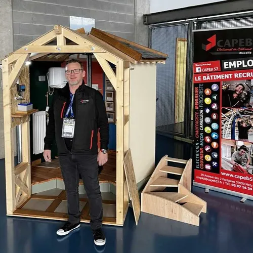 Un artistan messager de la CAPEB casse les codes du BTP