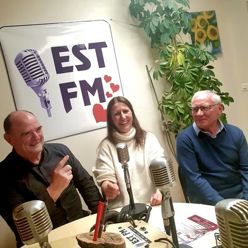 Les arboriculteurs de DANNE-ET-QUATRE-VENTS (Michel Jullienne et...