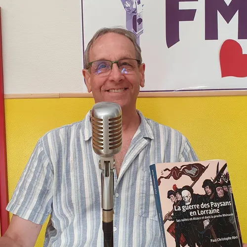 Paul Abel sur EST FM : Historien, romancier et membre des sociétés...