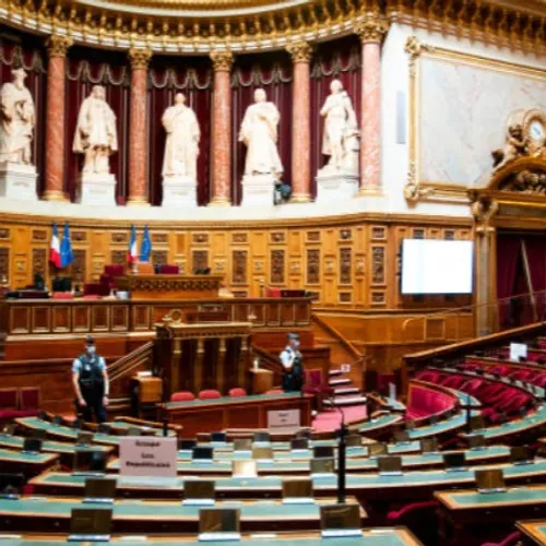 8/11/23 : Projet de loi immigration