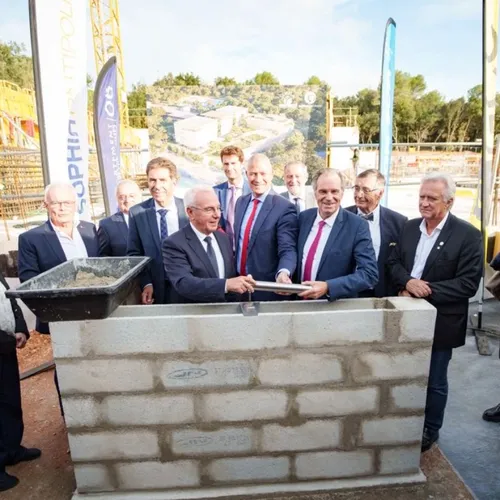 Sophia Antipolis : la première pierre d’Alpha a été posée hier