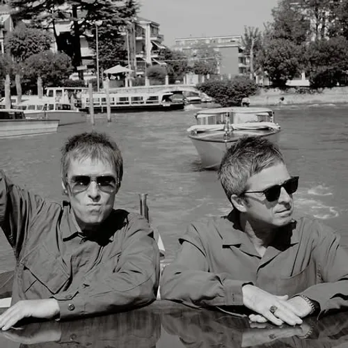 Oasis au Stade de France : les prix des billets font polémique