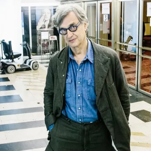 Wim Wenders retire provisoirement de son film "Faux mouvement"