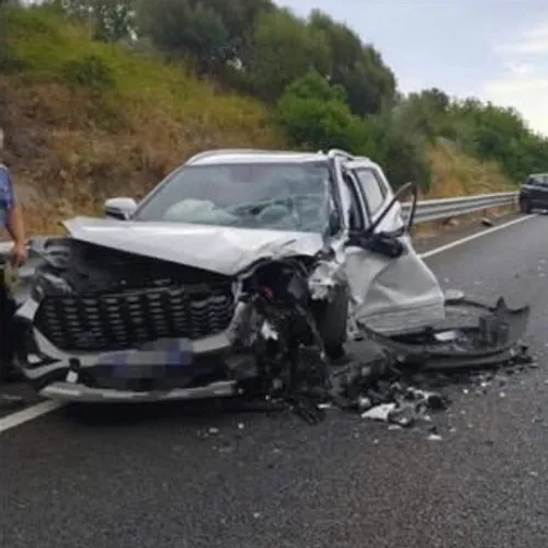 Marion Maréchal et son mari victimes d'un grave accident de la...