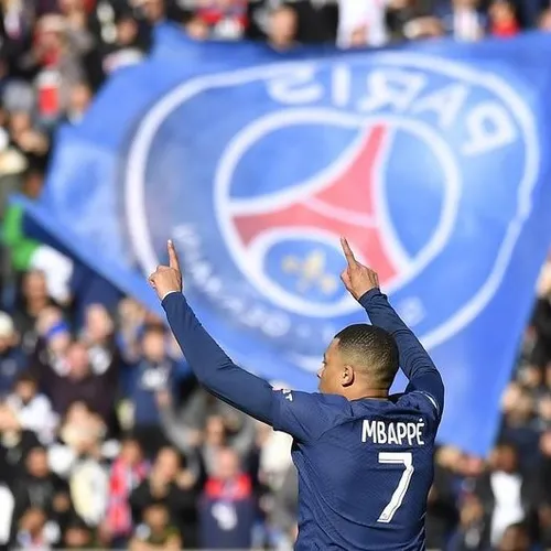 16/06/23 : Kylian Mbappé veut rester au PSG