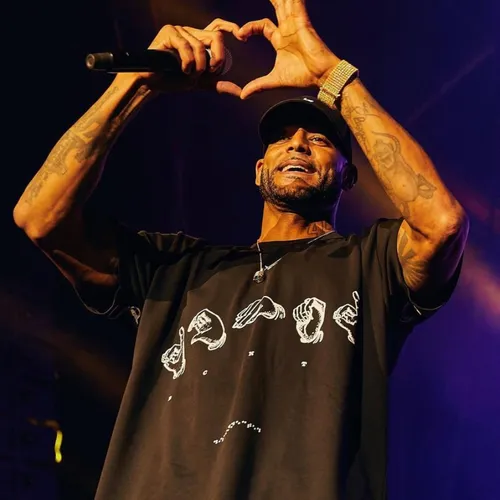 3/10/23 : Le rappeur Booba mis en examen