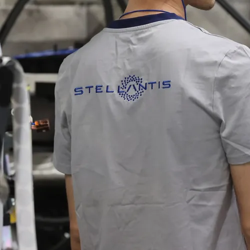 Canicule à l’usine Stellantis de Mulhouse : les salariés dénoncent...