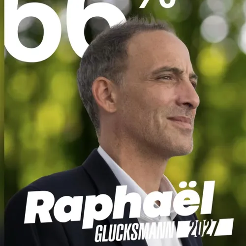 Raphaël Glucksmann remporte la primaire dès le premier tour