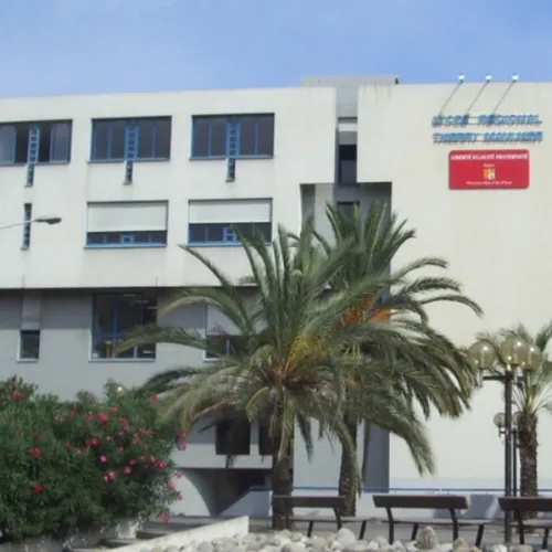 Menaces d'attentat dans les lycées de la région PACA