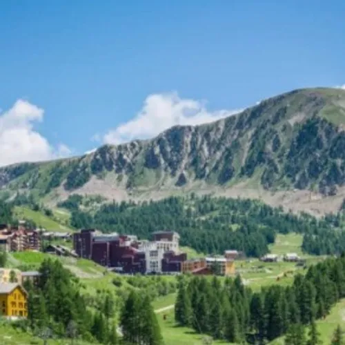 27/06/23 : Rénovation du front de neige à Isola 2000