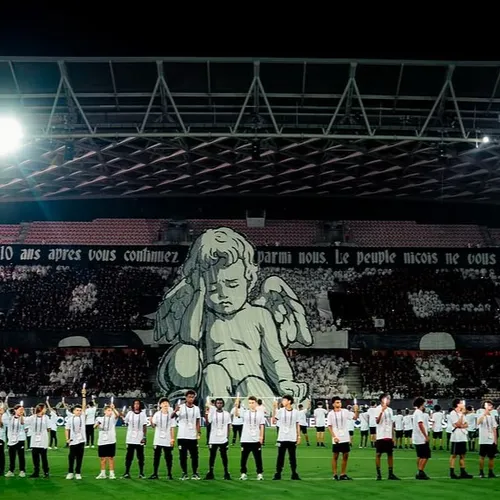 L’OGC Nice et ses supporters rendent hommage aux 86 victimes du...