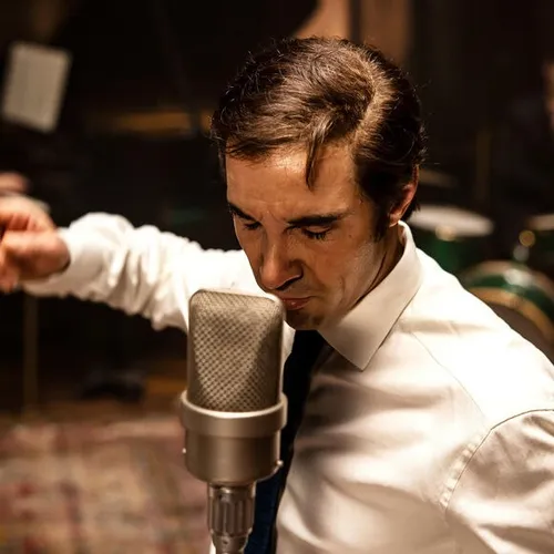 Sortie du film "Monsieur Aznavour"