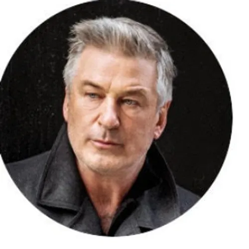 20/01/23 : L'acteur américain Alec Baldwin inculpé pour homicide...