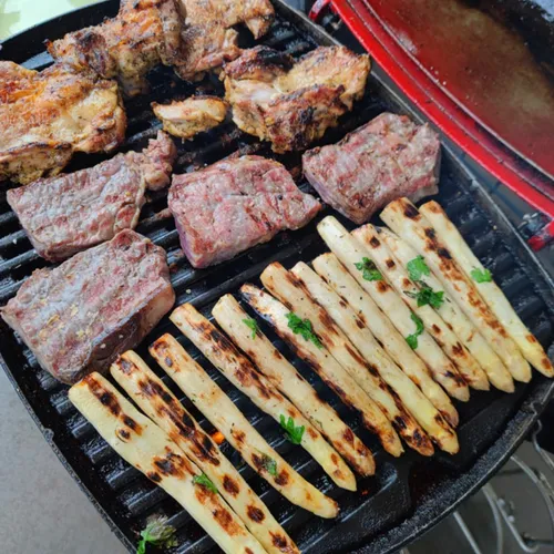 Asperges blanches grillées au barbecue