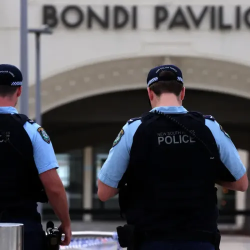Attaque antisémite à Bondi Beach près de Syndey : les premiers...