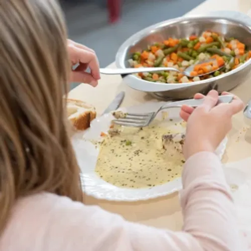 Cantines scolaires fermées à répétition à Strasbourg : la colère...