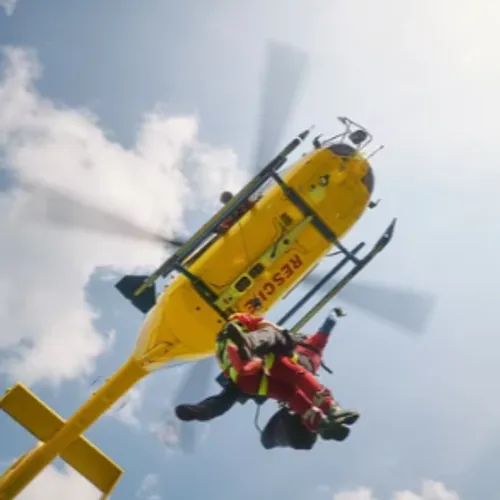 Un homme de 72 ans meurt après être tombé dans le Rhin depuis un...
