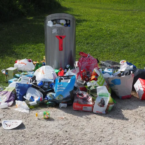 A Obernai, haro sur les déchets et détritus en tout genre : vous...
