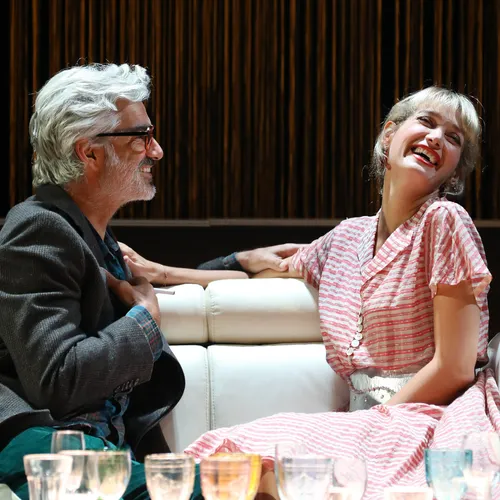 L'INVITEE DE CANNES RADIO : CAROLINE ANGLADE