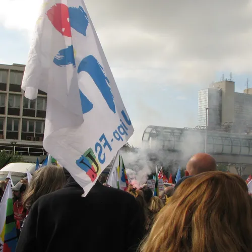 24/03/23 : Réforme des retraites :  des manifestations émaillées de...