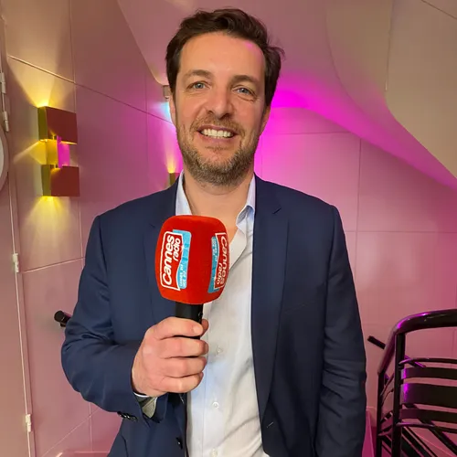 L'INVITE DE CANNES RADIO : ALBIN LEWI, DIRECTEUR ARTISTIQUE DE...