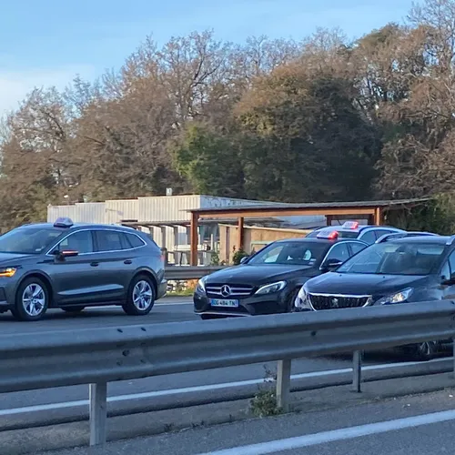 29/01/24 : Taxis : opération escargot sur l'A8