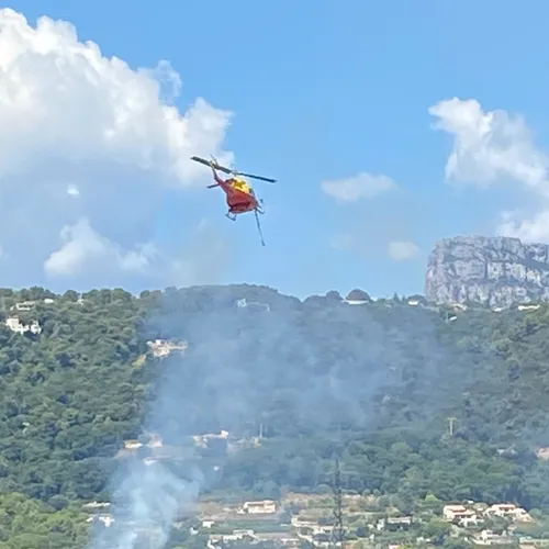 La Gaude : incendie près des habitations