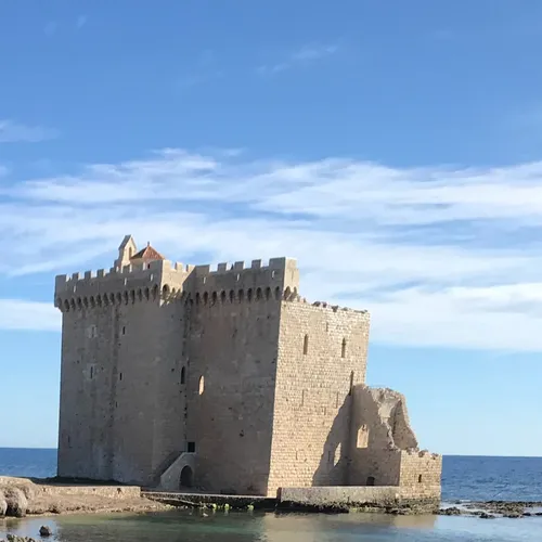 La tour-monastère de l’Ile Saint-Honorat : lauréat départemental de...