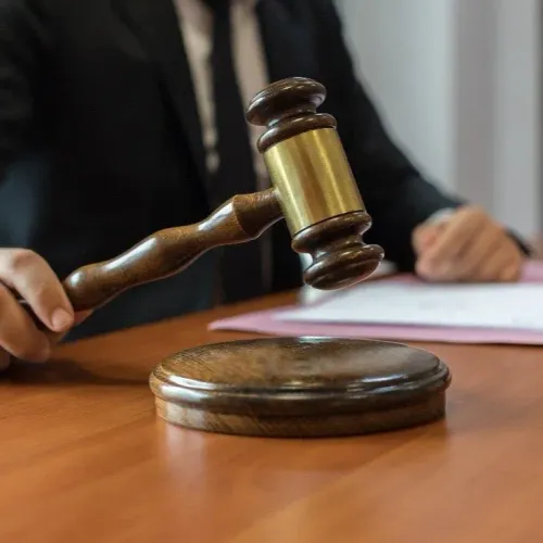 Mulhouse : un homme condamné après avoir déambulé armé en centre‑ville