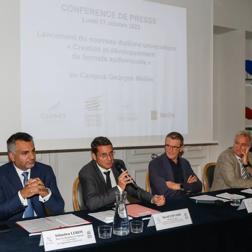 19/10/22 : Lancement à Cannes d’une nouvelle formation...