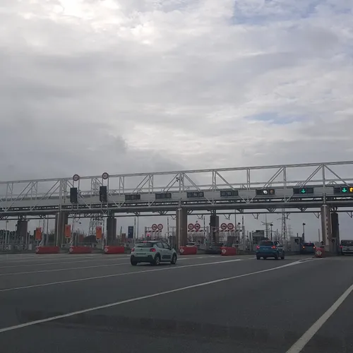 Autoroutes : les tarifs des péages vont augmenter d'environ 2% le...