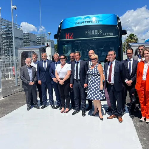 Cannes Lérins met en service ses premiers bus à hydrogène vert